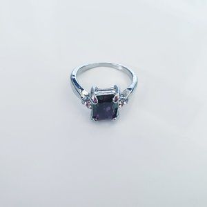 Emerald Silver Ring